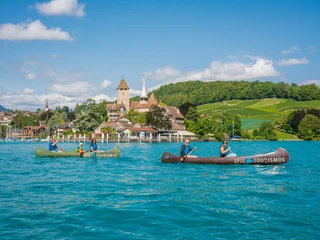 spiez-kanuweg-thunersee-familie-sommer-schloss-rebberg-familienaktivitaeten