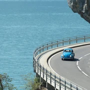 grand-tour-of-switzerland-thunersee-strasse