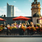 Roof terrace at the Lancaster University event venue | Leipzig Convention Bureau Dachterrasse der Eventlocation Lancaster University – präsentiert vom Leipzig Convention BureauRoof terrace at the Lancaster University event venue – presented by the Leipzig Convention Bureau