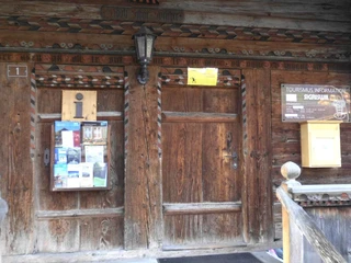 sigriswil-tourismusbuero-eingang