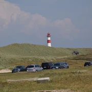 Parken direkt im Schatten des Leutturmes