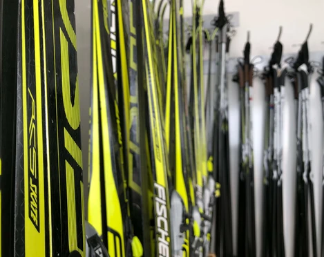 You can also rent cross-country skis at Erb Sport.