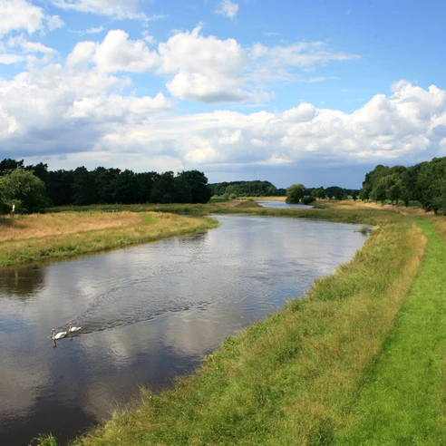 Landschaft links und rechts der Hase
