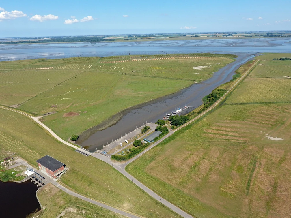 Hafen Schülperneuensiel