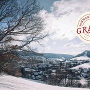 Wanderung im Winterwald Mitteltal