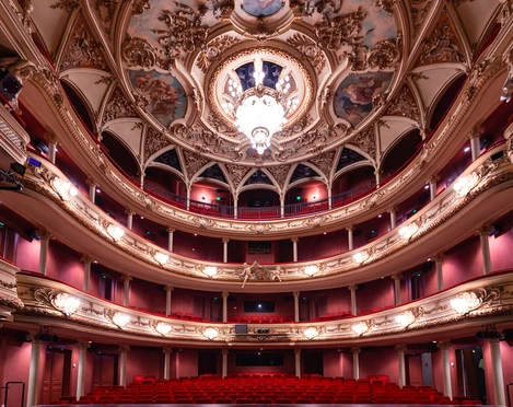 Oldenburgisches Staatstheater Innenaufnahme Innenaufnahme des Großen Hauses des Oldenburgisches Staatstheaters