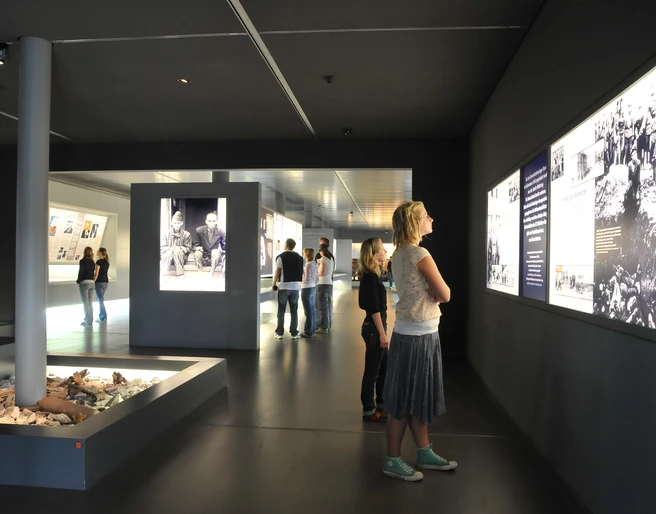 Dauerausstellung im Museumsgebäude der KZ-Gedenkstätte Mittelbau-Dora