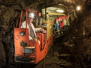 Grubenzug unter Tage