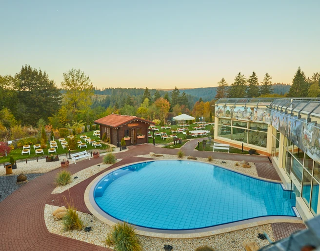 Das Außenbecken der Kristalltherme in Altenau