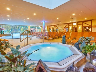 Whirlpool in der Kristalltherme Altenau.