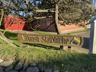 Dansk Staldkirke paa Sild