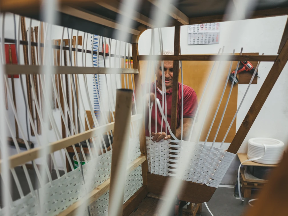 Strandkörbe flechten