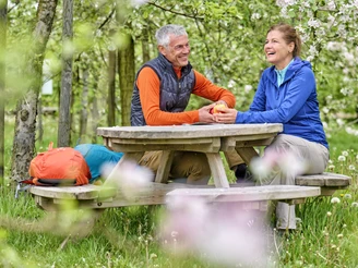 Pause im Obstgarten