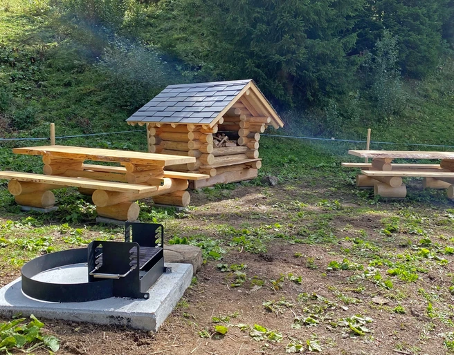 Emplacement de barbecue «GrimmiJutz Poste 4»