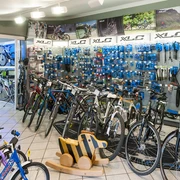 Fahrradgeschäft Henze Fahrradgeschäft innen