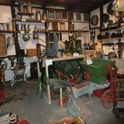 Das kleine Museum im Stall (Foto eingestellt v. N. Haupt)