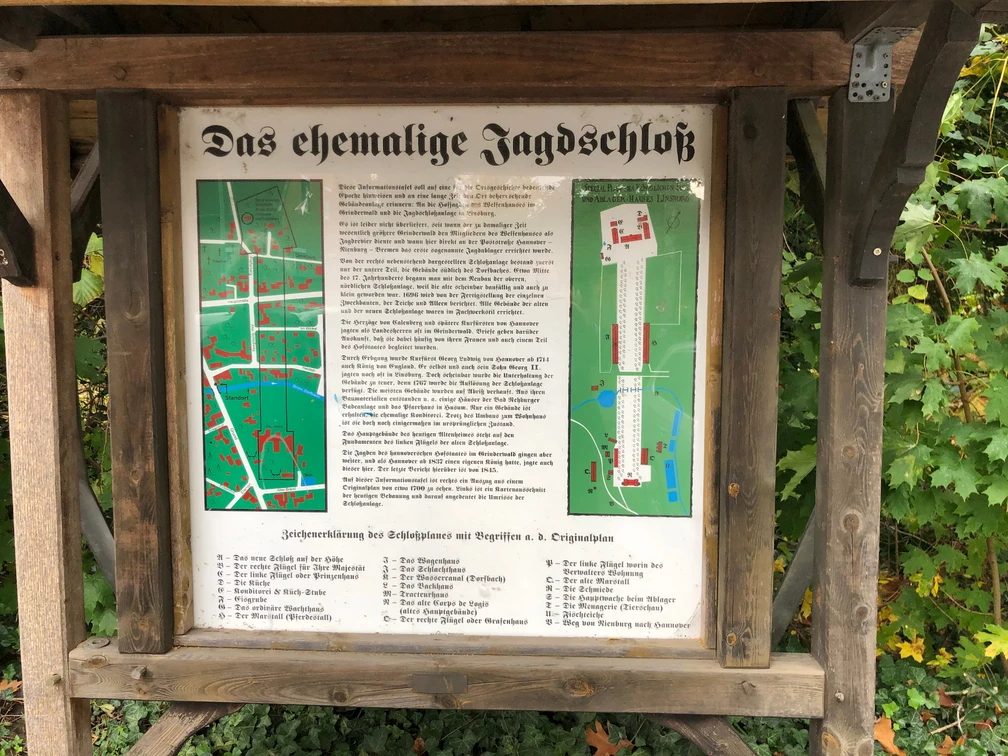 Jagdschloss Linsburg Informationstafel des ehemaligen Jagdschlosses Linsburg mit Lageplan und geschichtlichem Überblick.