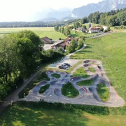 thierachern-pumptrack-bike-sommer-vonoben