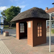 Bushaltestelle Tinnum Gemeindehaus