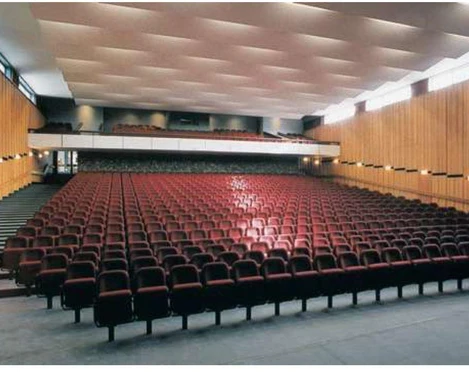 Wilhelm-Bendow-Theater_Bestuhlung wilhelm-bendow-theater-bestuhlung