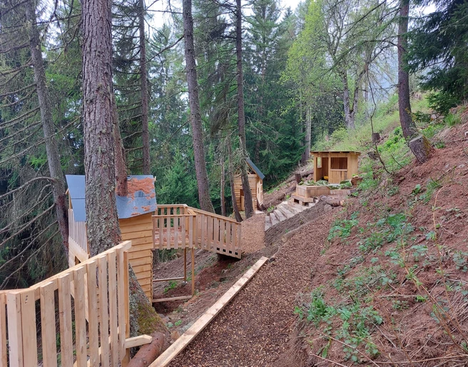 Wald-Abenteuerspielplatz Tschuggen 8.jpg