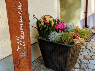 Herzlich Willkommen.