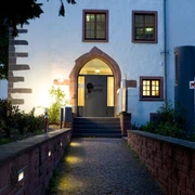 Schmiere_Außenansicht Abendstimmung