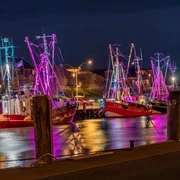 Buesum-Lichterwoche-Hafen-Kutter09.jpg