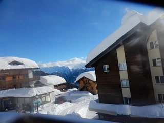 Blick auf Haus Lusa und Coop