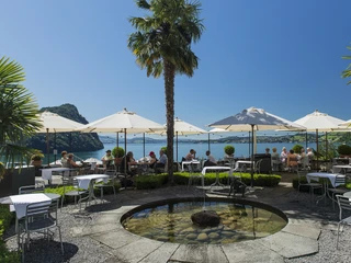 Terrace Restaurant FloraAlpina Terrasse des Restaurants FloraAlpinaTerrace of the FloraAlpina restaurantTerrasse du restaurant FloraAlpina