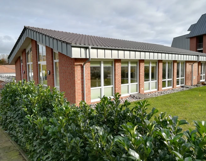 Tourist-Information Wingst Außenansicht