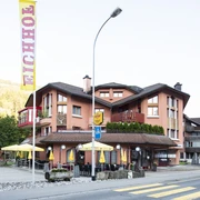 Das Restaurant Café Fürstei mitten im Dorf Flühli