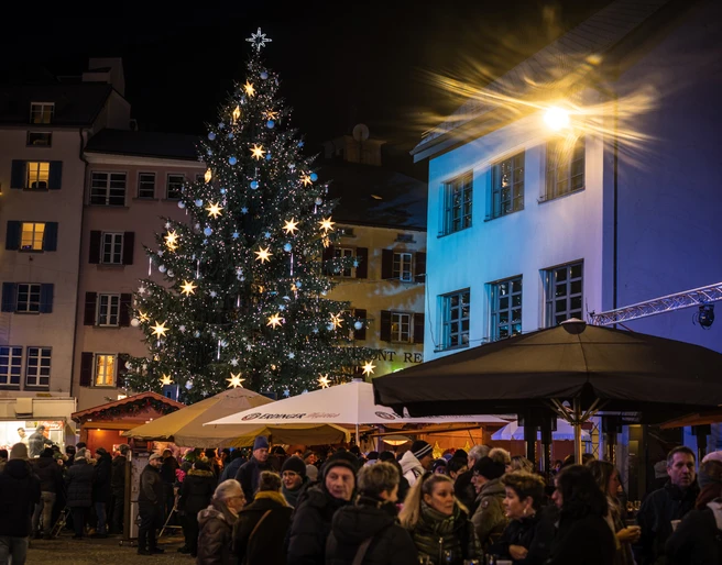 Adventszauber - Chrischchindlimärt Brig 2022.jpg