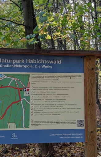 Wandertafeln am Wanderparkplatz Nekropole
