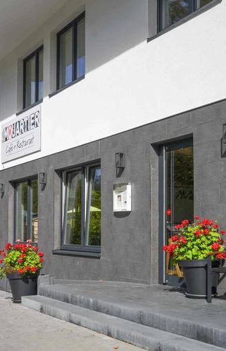 Gandersheimer Boardinghouse - Restaurant Außenansicht