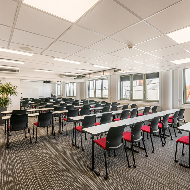 Meeting room Lancaster with parliamentary seating at the event venue Lancaster University | Leipzig Convention Bureau