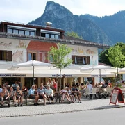 aussenansicht-sommer-02-eiscafe-paradiso-oberammergau-b800px-620x350.jpg