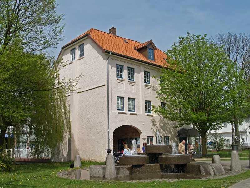 Kunstverein_Elmshorn_im_Torhaus.jpg