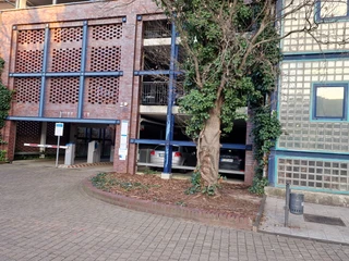 Parkhaus Werderstraße (3).jpg