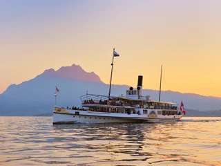 Steamboat Unterwalden Dampfschiff Unterwalden auf dem VierwaldstätterseeSteamboat Unterwalden on Lake LucerneBateau à vapeur Unterwalden sur le lac des Quatre-Cantons