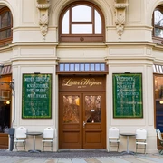 Lutter & Wegener Restaurant – Gastronomien in Leipzig Seit 2021 serviert das Lutter & Wegener gutbürgerliche Küche in ihrem Restaurant direkt neben der Thomaskirche, Gastronomie, Kulinarik