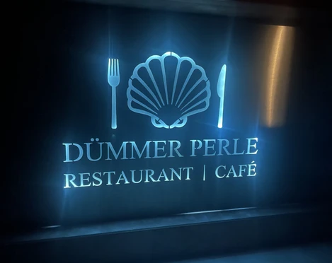 Dümmer Perle beleuchtetes Logo Theke