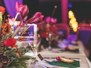 Weihnachtsdekoration Festliche TischdekorationFestive table decorations