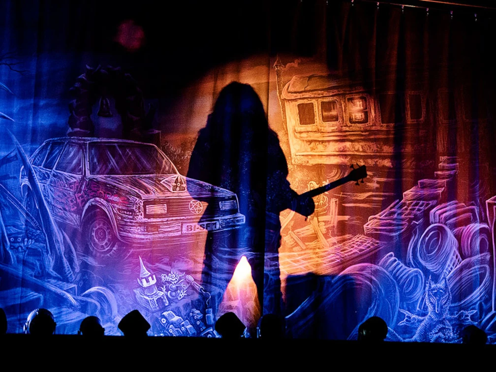 LB Steel_C_steffi behrmann.jpg