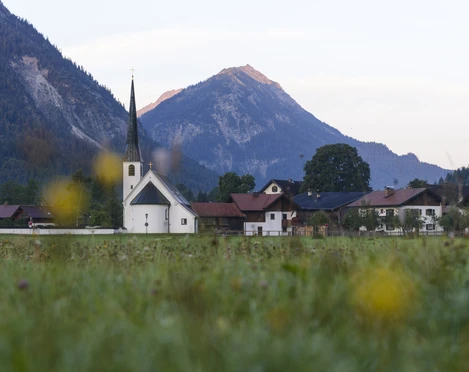 Graswang (C) www.zugspitz-region Fotograf Wolfgang Ehn (2).jpg