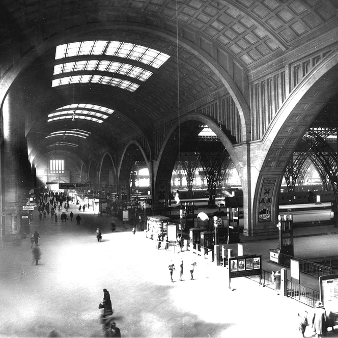 Rahmenprogramm Führung durch den Hauptbahnhof für Ihre Tagung & Konferenz in Leipzig