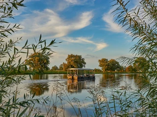 Eider-Bargener Faehre.jpg