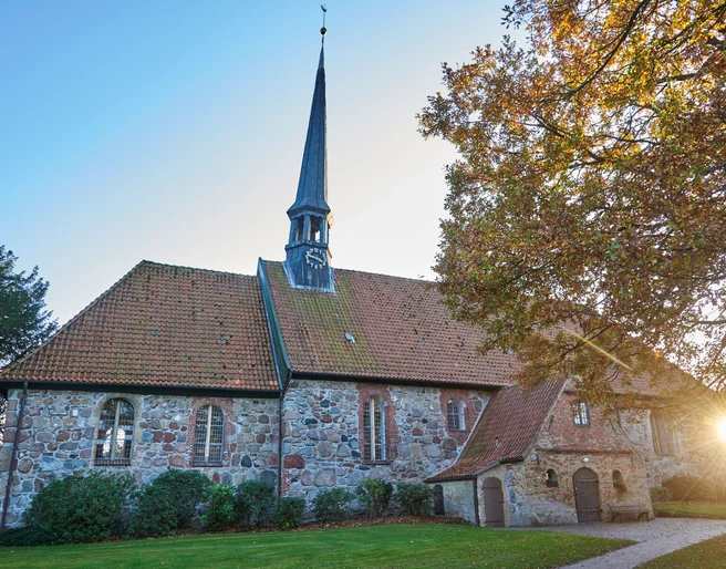 Kirche Tellingstedt