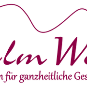 Almwell Farchant Bergsiluette in roten Lininen über dem Namen Almwell (zentrum für ganzheitliche Gesundheit)