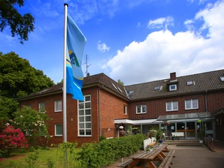 Jugendherberge Geesthacht_Außenansicht.jpg